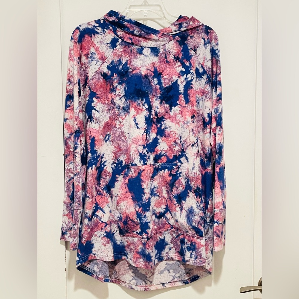 🎈3/$39 LuLaRoe “Amber” Pink and Blue Tie-Dye Pullover Kangaroo Pocket Hoodie.